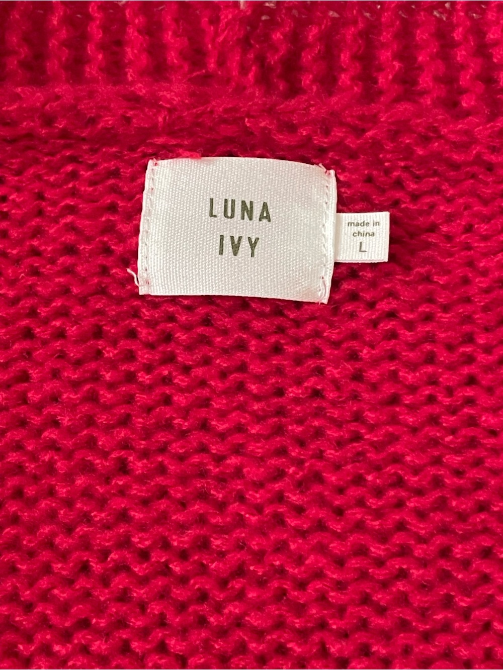 Coquette Dream: Red Knit Button-Up Cardigan with Ivory Bow Accents Size L - Picture 2 of 6